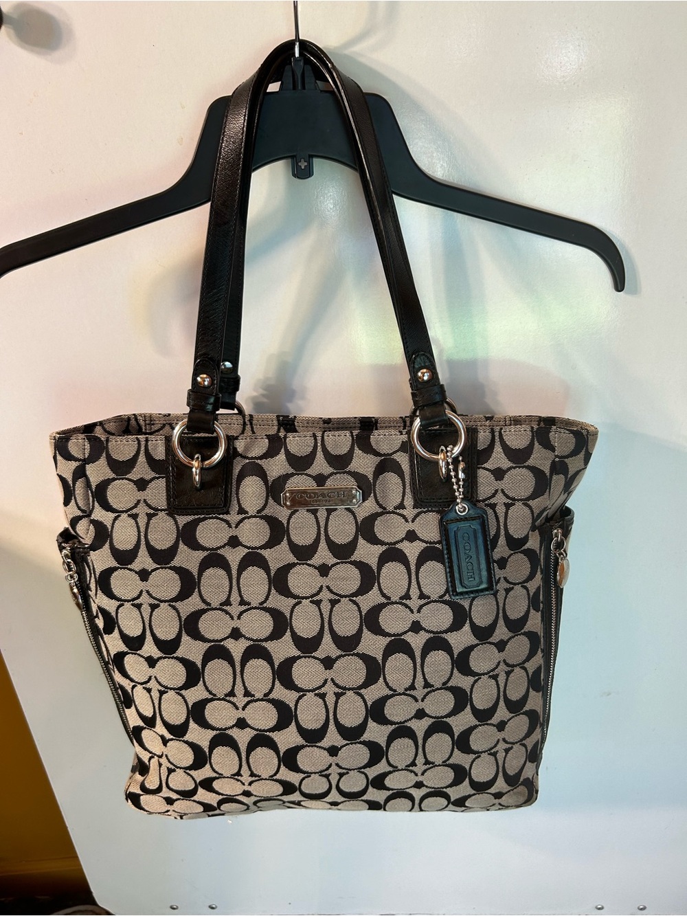 COACH GALLERY NS ZIPPER TOTE SIGNATURE CANVAS BLACK LEATHER/ GREY SIDE POCKETS - Picture 13 of 13